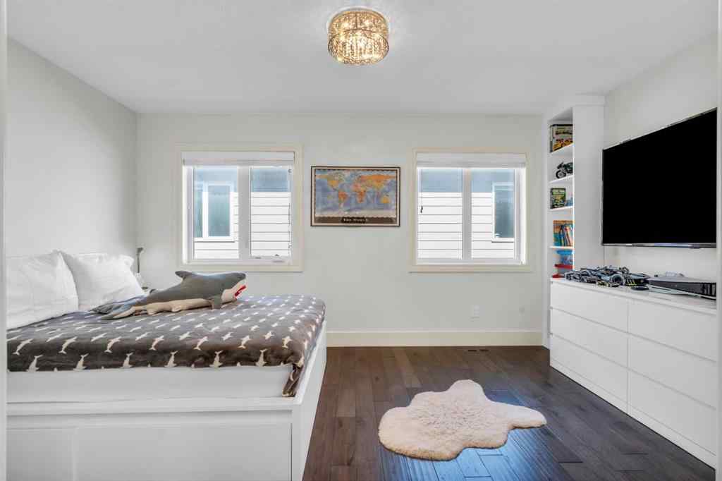 MLS® A2258268 - 311 Tremblant Heights SW in Springbank Hill Calgary, Residential