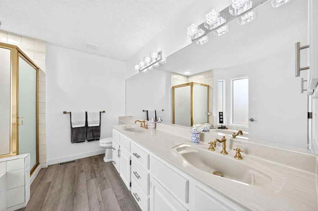 MLS® A2258270 - 1360 Shawnee Road SW in Shawnee Slopes Calgary, Residential
