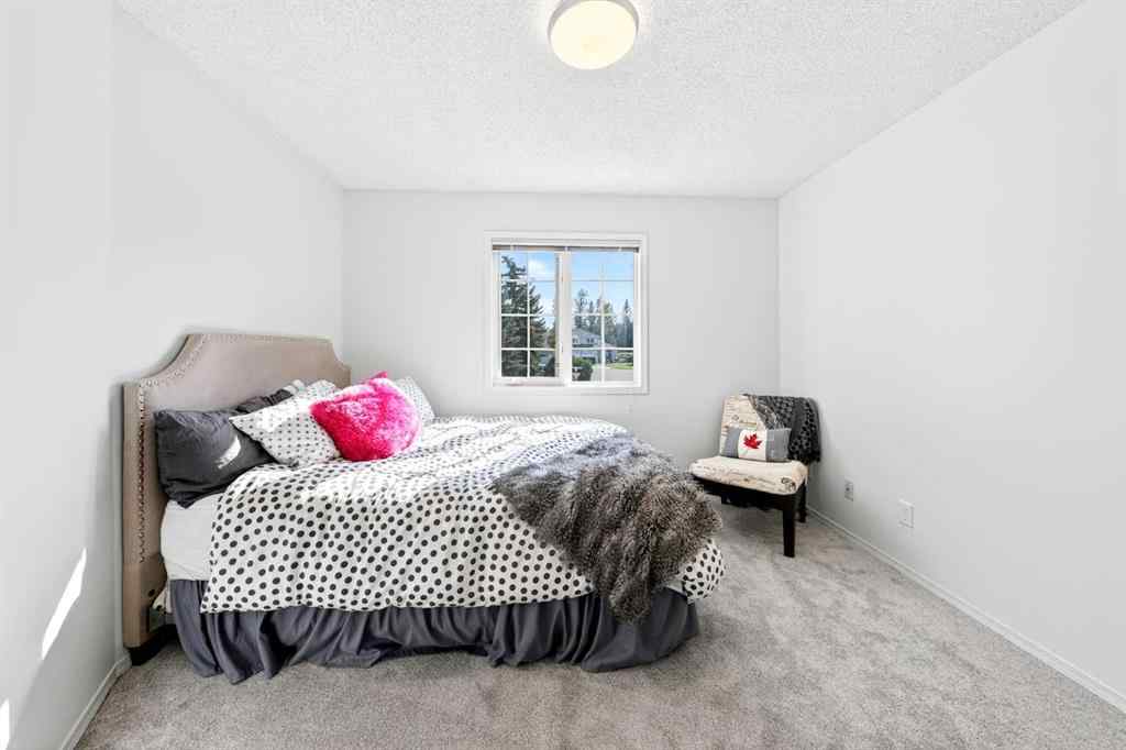 MLS® A2258270 - 1360 Shawnee Road SW in Shawnee Slopes Calgary, Residential