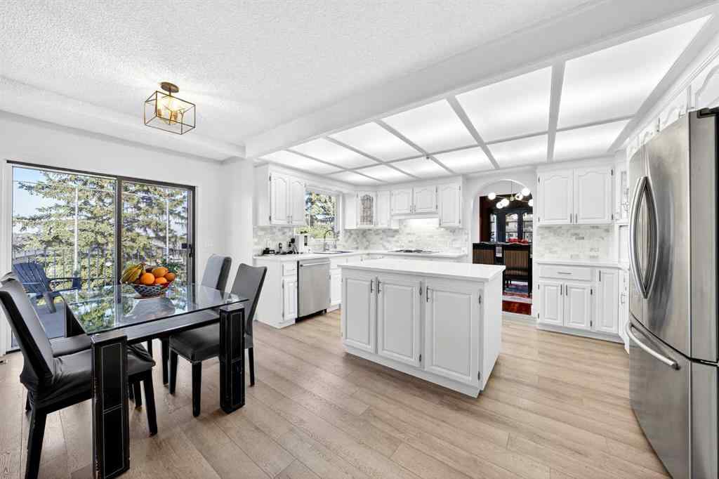 MLS® A2258270 - 1360 Shawnee Road SW in Shawnee Slopes Calgary, Residential