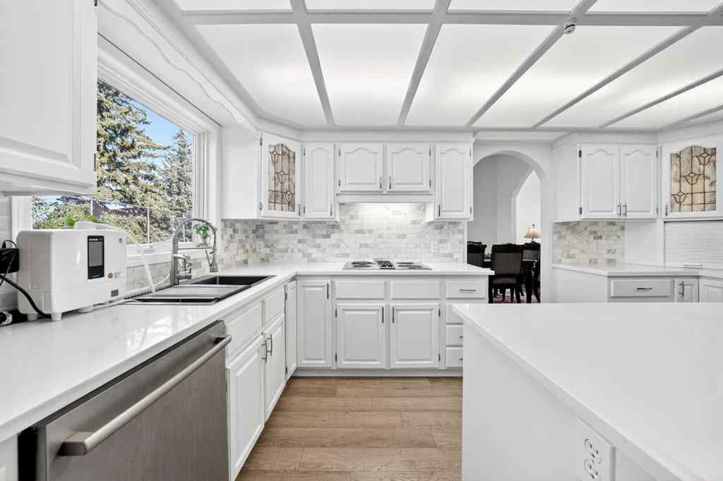 MLS® A2258270 - 1360 Shawnee Road SW in Shawnee Slopes Calgary, Residential