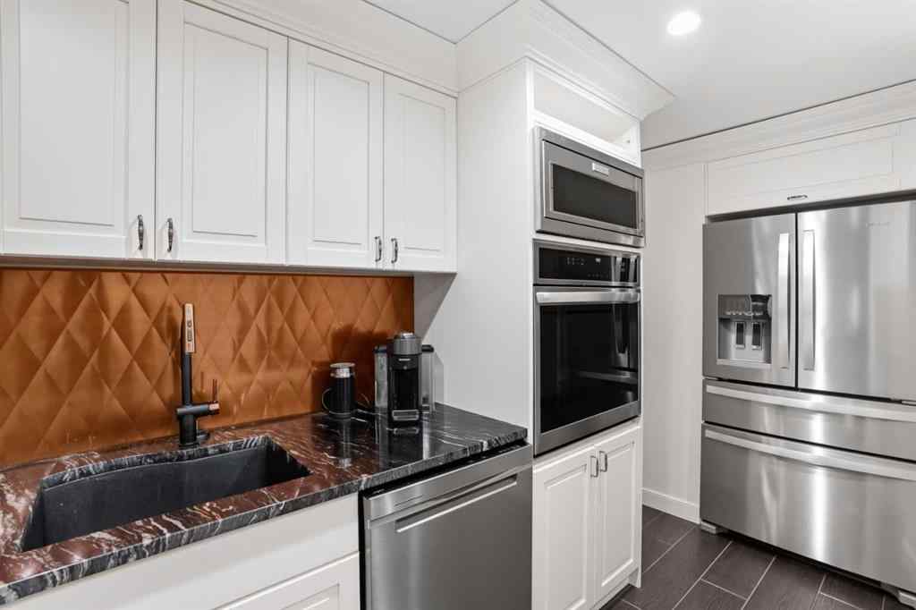 MLS® A2258271 - 134 Discovery Ridge Boulevard SW in Discovery Ridge Calgary, Residential