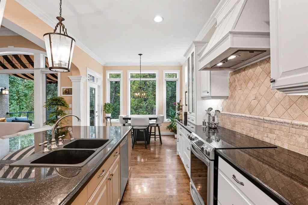 MLS® A2258271 - 134 Discovery Ridge Boulevard SW in Discovery Ridge Calgary, Residential