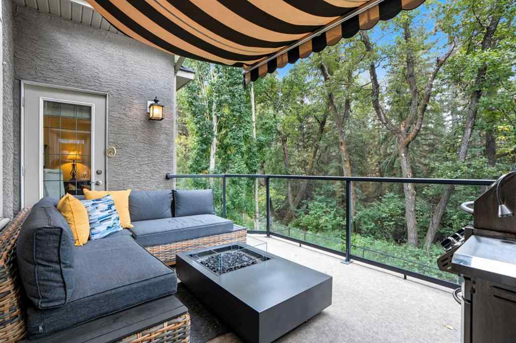 MLS® A2258271 - 134 Discovery Ridge Boulevard SW in Discovery Ridge Calgary, Residential