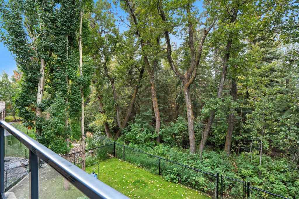 MLS® A2258271 - 134 Discovery Ridge Boulevard SW in Discovery Ridge Calgary, Residential