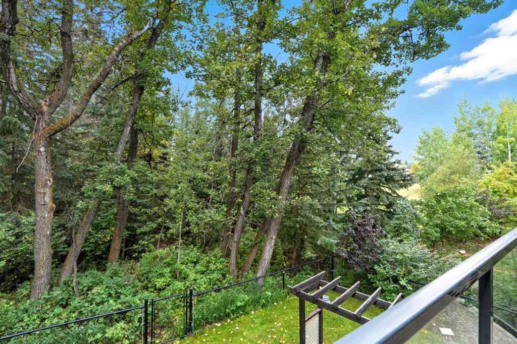 MLS® A2258271 - 134 Discovery Ridge Boulevard SW in Discovery Ridge Calgary, Residential