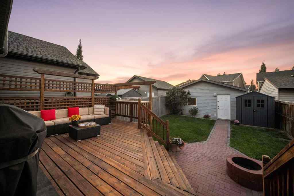 MLS® A2258273 - 17 Auburn Crest Green SE in Auburn Bay Calgary, Residential