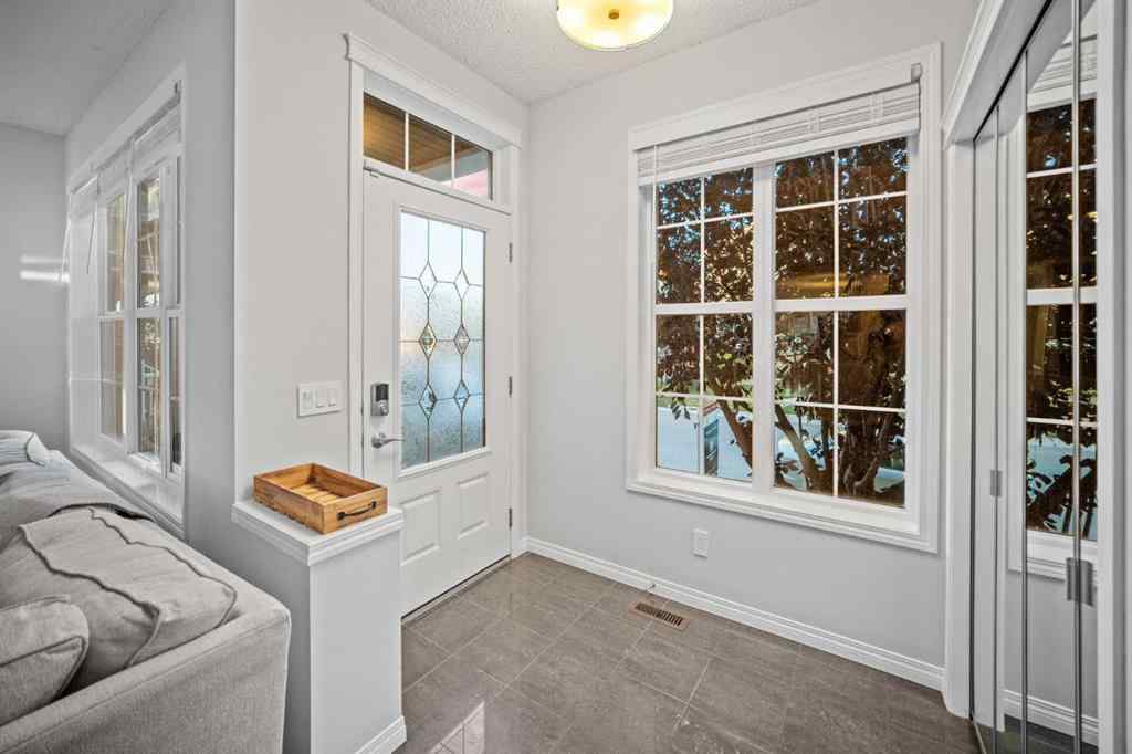 MLS® A2258273 - 17 Auburn Crest Green SE in Auburn Bay Calgary, Residential