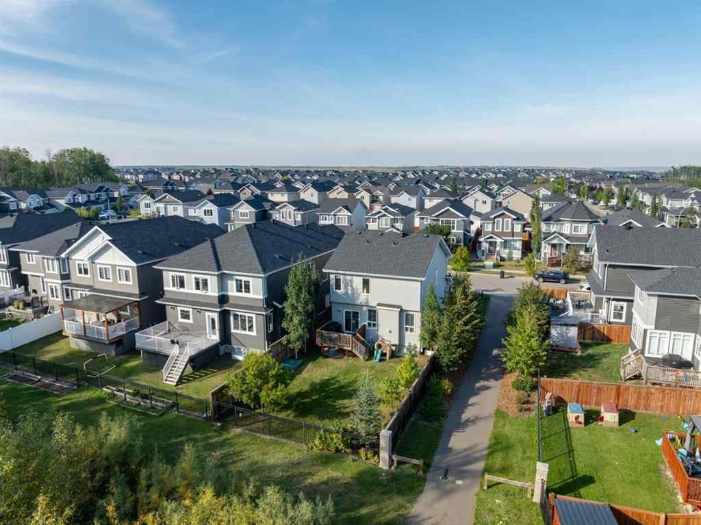 MLS® A2258279 - 204 Dafoe Way  in Parsons North Fort McMurray, Residential