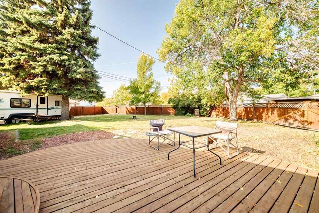 MLS® A2258283 - 2443 Fir Drive SE in Southview Calgary, Residential