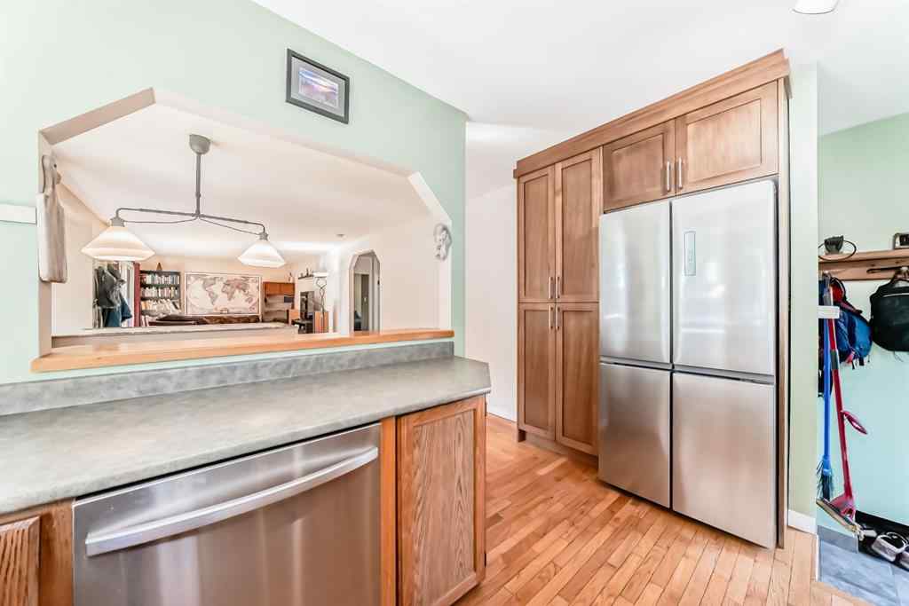 MLS® A2258283 - 2443 Fir Drive SE in Southview Calgary, Residential
