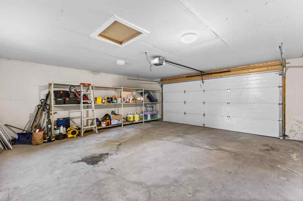 MLS® A2258286 - 860 Archwood Road SE in Acadia Calgary, Residential