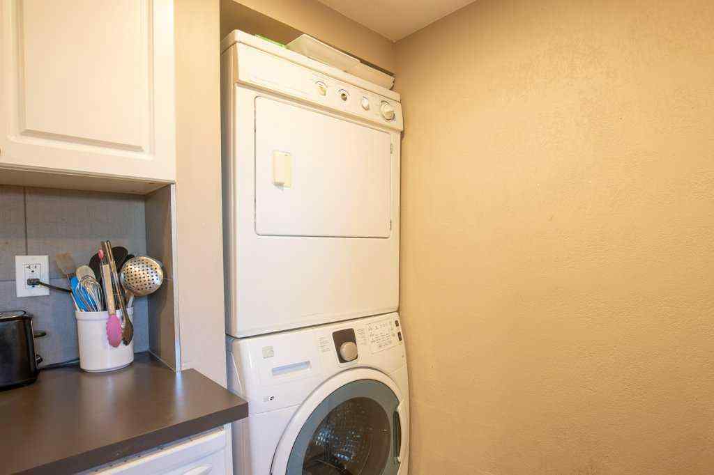 MLS® A2258290 - 4738 53 Street  in Downtown Red Deer Red Deer, Residential
