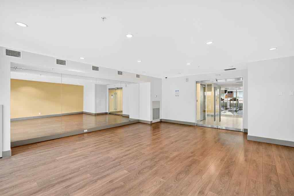 MLS® A2258293 - Unit #1010 550 Riverfront Avenue SE in Downtown East Village Calgary, Residential