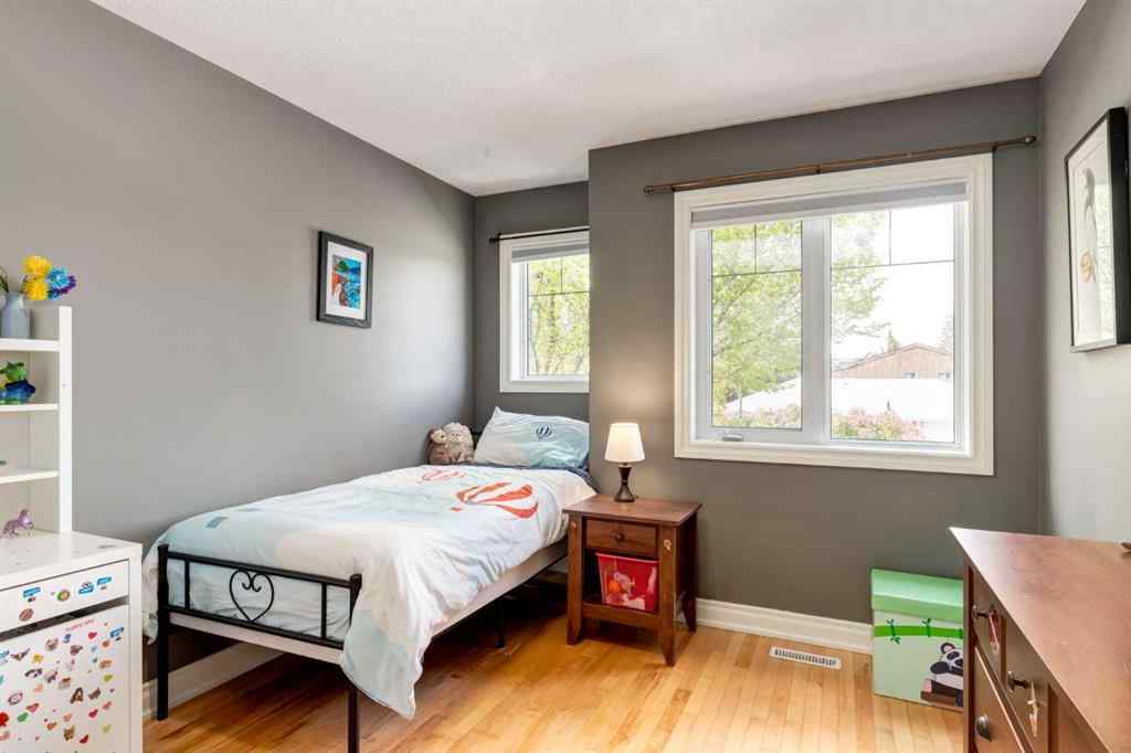 MLS® A2258294 - 1406 29 Street SW in Shaganappi Calgary, Residential