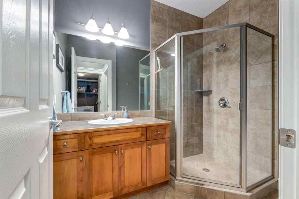 MLS® A2258294 - 1406 29 Street SW in Shaganappi Calgary, Residential