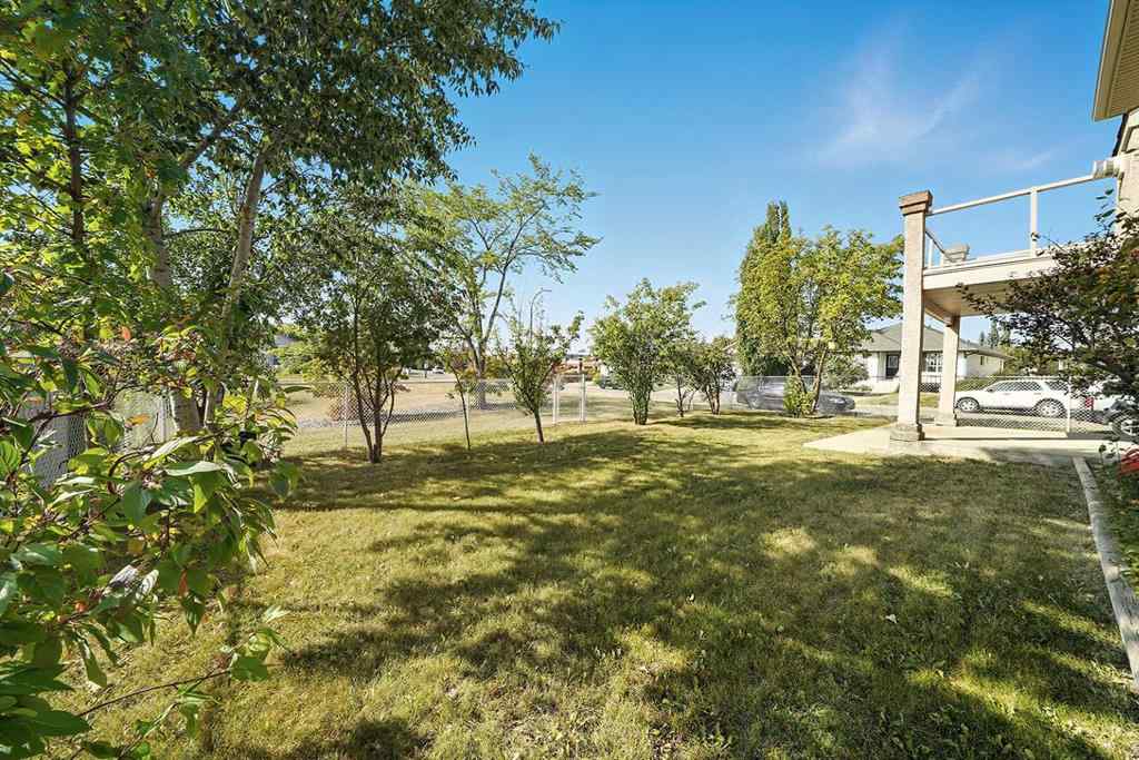MLS® A2258298 - 61 Leung Close  in Lancaster Green Red Deer, Residential
