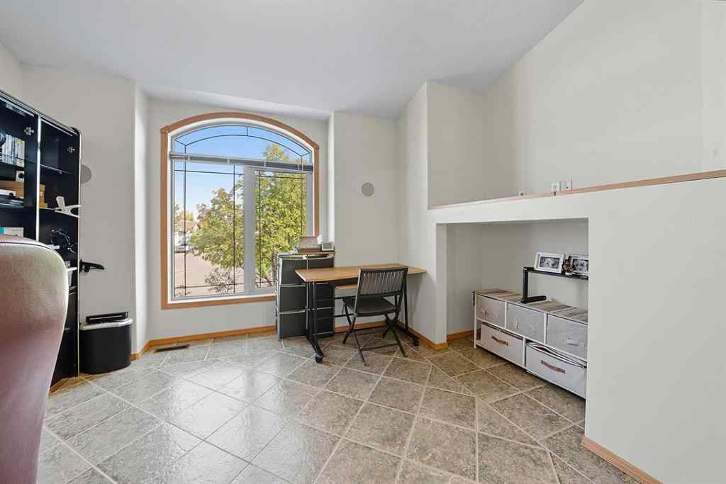 MLS® A2258298 - 61 Leung Close  in Lancaster Green Red Deer, Residential