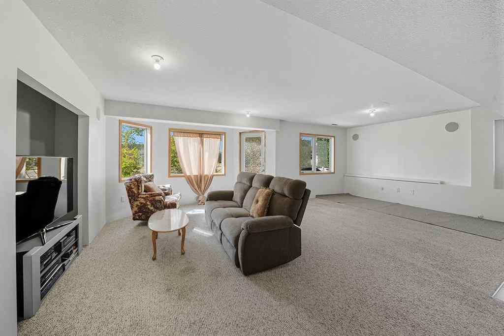MLS® A2258298 - 61 Leung Close  in Lancaster Green Red Deer, Residential