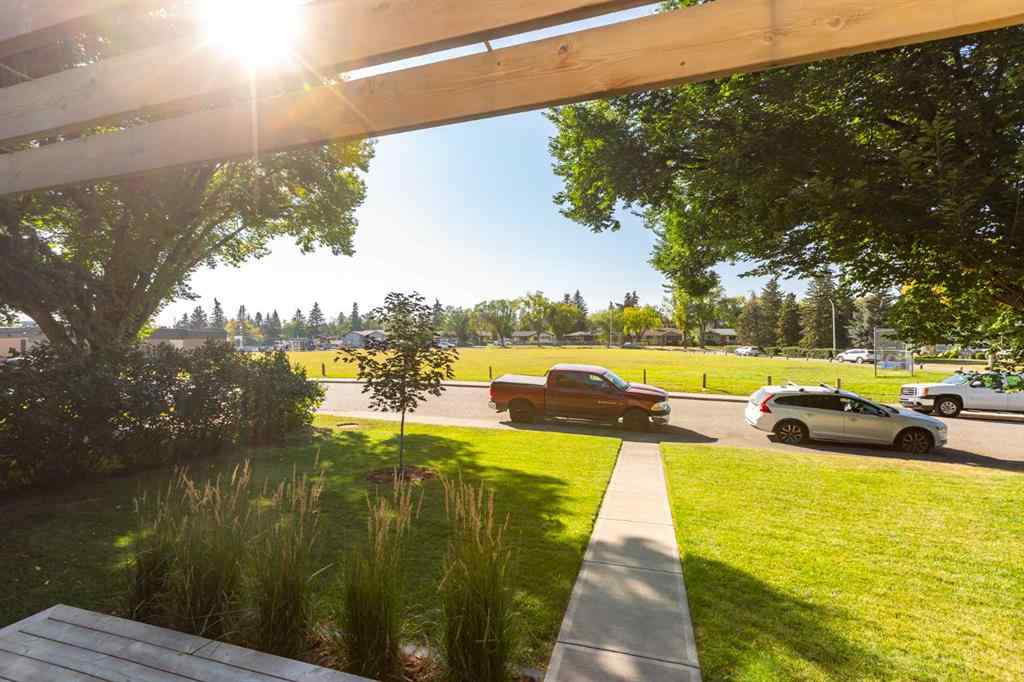 MLS® A2258301 - 2608 Garland Street SW in Glendale Calgary, Residential