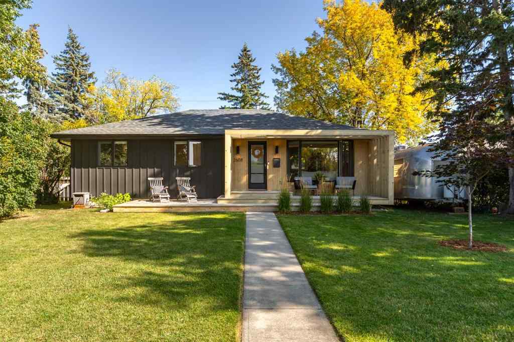 MLS® A2258301 - 2608 Garland Street SW in Glendale Calgary, Residential