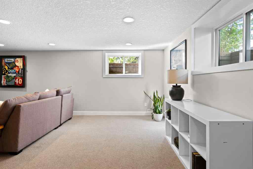 MLS® A2258301 - 2608 Garland Street SW in Glendale Calgary, Residential