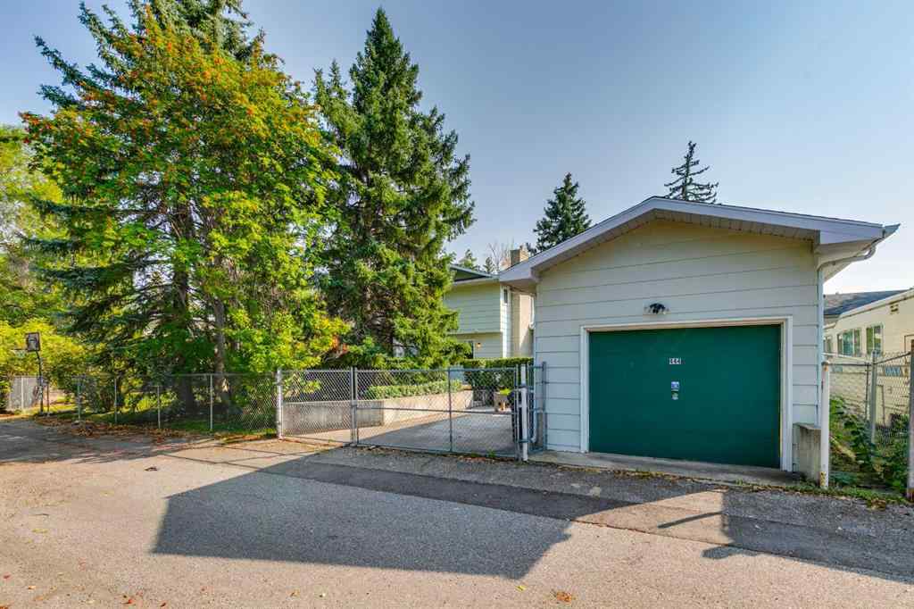 MLS® A2258308 - 444 Willingdon Boulevard SE in Willow Park Calgary, Residential