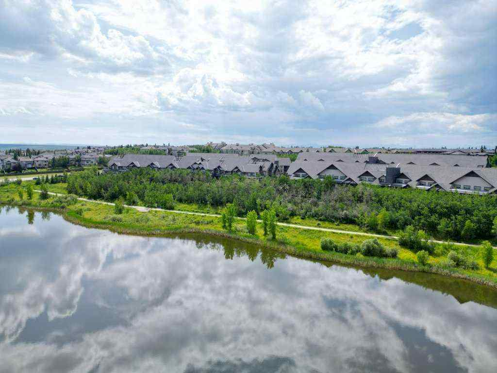 MLS® A2258310 - Unit #235 35 ASPENMONT Heights SW in Aspen Woods Calgary, Residential