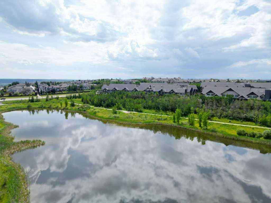 MLS® A2258310 - Unit #235 35 ASPENMONT Heights SW in Aspen Woods Calgary, Residential