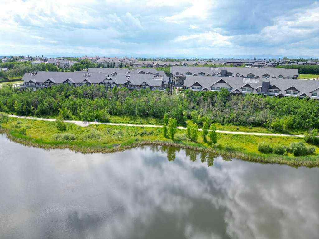 MLS® A2258310 - Unit #235 35 ASPENMONT Heights SW in Aspen Woods Calgary, Residential
