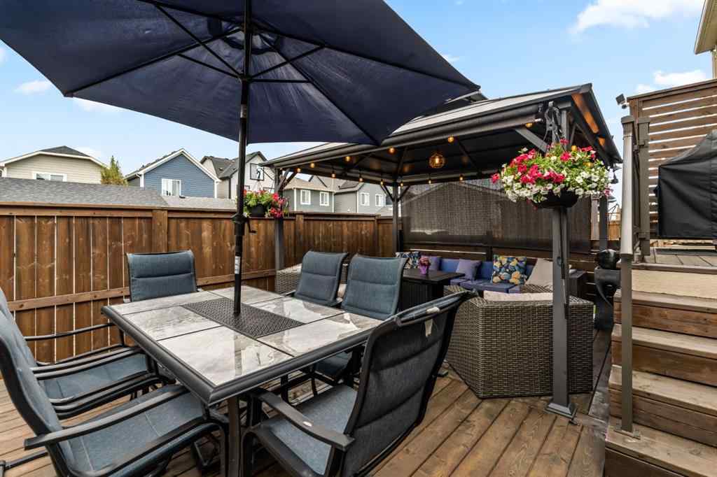 MLS® A2258312 - 366 Magnolia Square SE in Mahogany Calgary, Residential