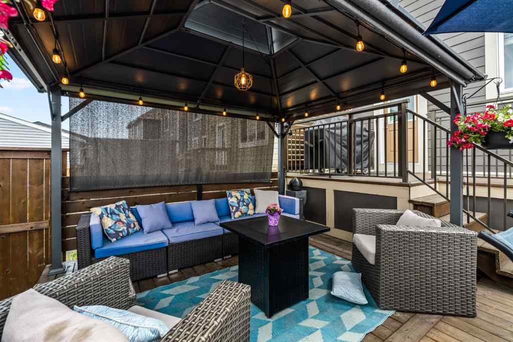 MLS® A2258312 - 366 Magnolia Square SE in Mahogany Calgary, Residential