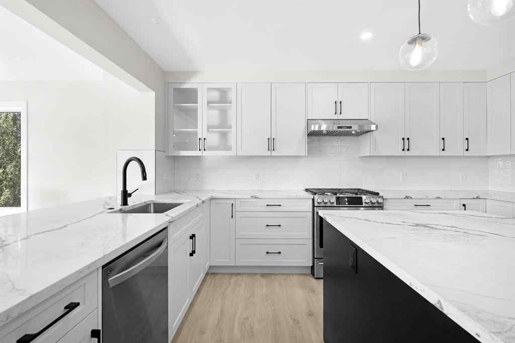 MLS® A2258313 - 184 Panorama Hills Manor NW in Panorama Hills Calgary, Residential