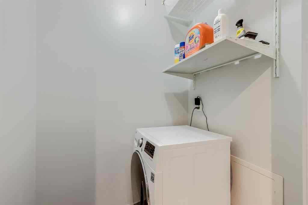 MLS® A2258315 - Unit #208 507 57 Avenue SW in Windsor Park Calgary, Residential