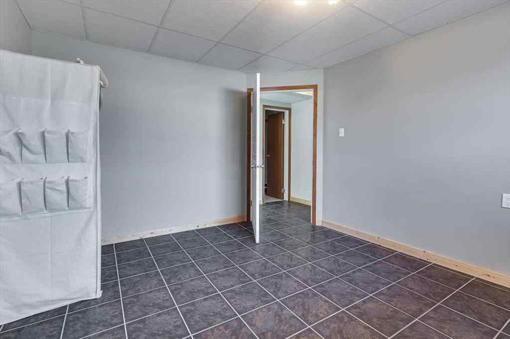 MLS® A2258318 - 5607 48 Avenue  in Downtown Lacombe Lacombe, Residential