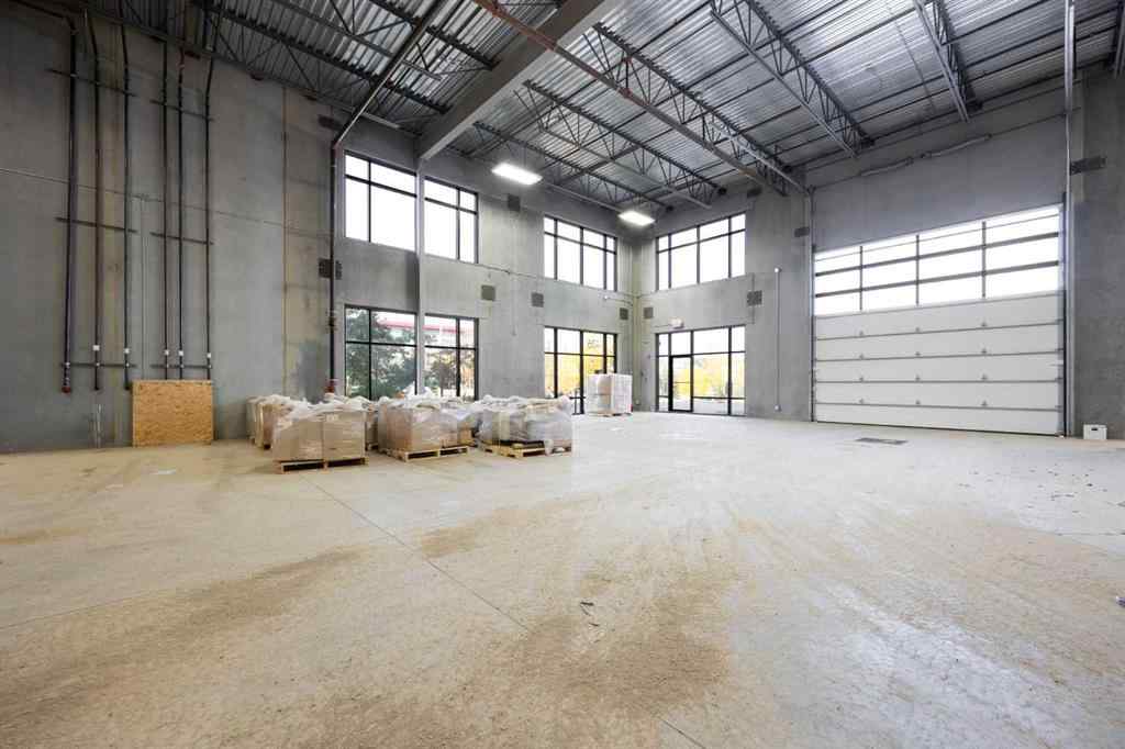 MLS® A2258325 - Unit #101 & 102 405 TaigaNova Crescent  in Taiga Nova Eco-Industrial Park Fort McMurray, Commercial
