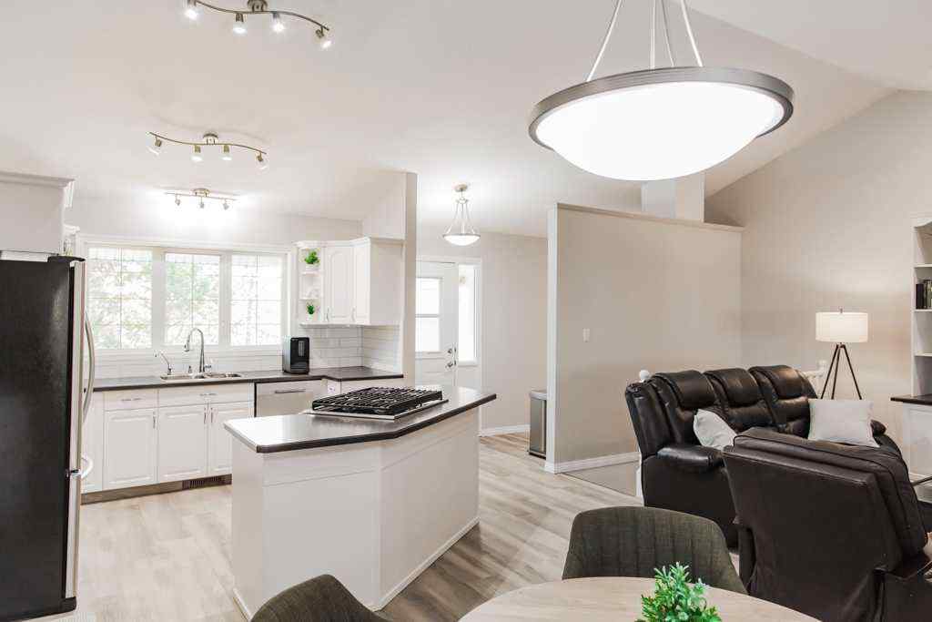 MLS® A2258329 - Unit #91 742033 Range Road 53   in Spruce Villa Estates Rural Grande Prairie No. 1, County of, Residential