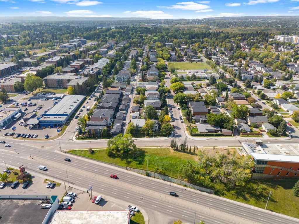 MLS® A2258331 - 5607 4 Street SW in Windsor Park Calgary, Residential