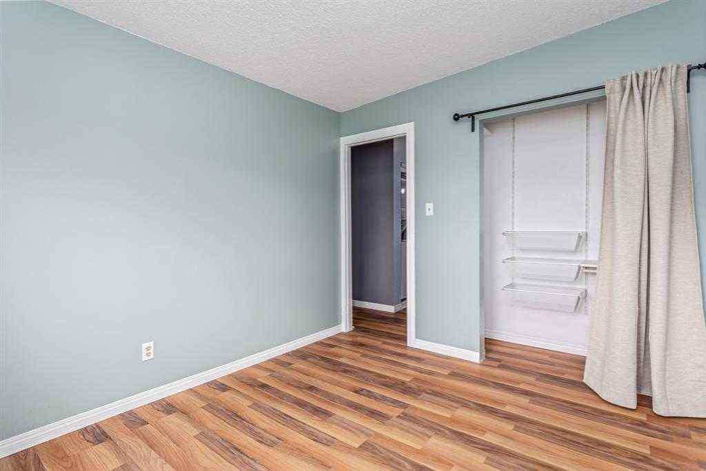MLS® A2258331 - 5607 4 Street SW in Windsor Park Calgary, Residential