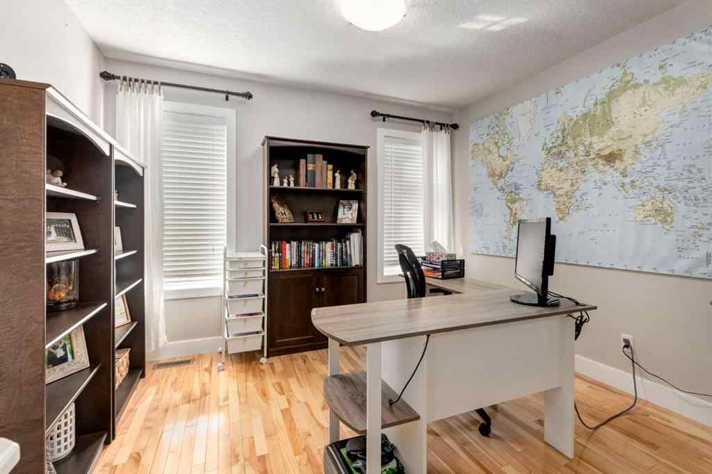 MLS® A2258332 - 32 Evanscove Heights NW in Evanston Calgary, Residential