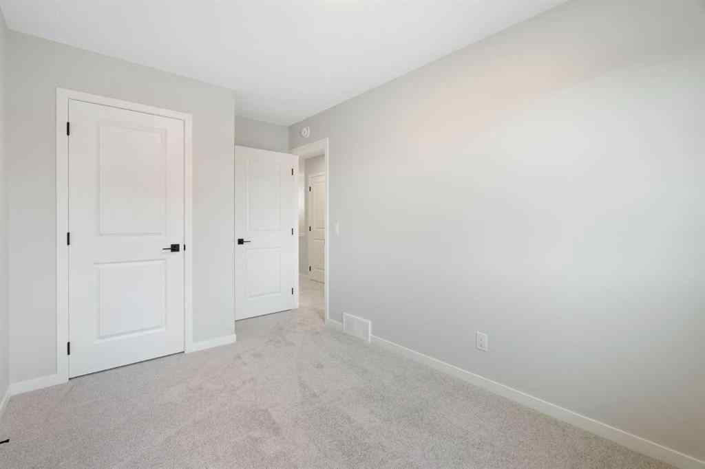MLS® A2258333 - 552 Rowmont Boulevard NW in Haskayne Calgary, Residential