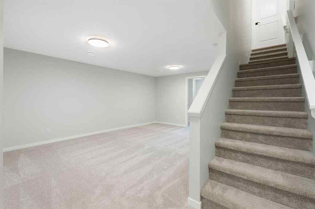 MLS® A2258333 - 552 Rowmont Boulevard NW in Haskayne Calgary, Residential