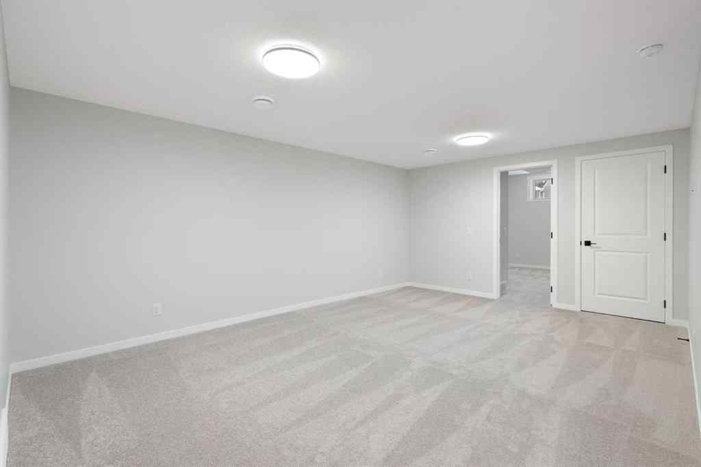 MLS® A2258333 - 552 Rowmont Boulevard NW in Haskayne Calgary, Residential