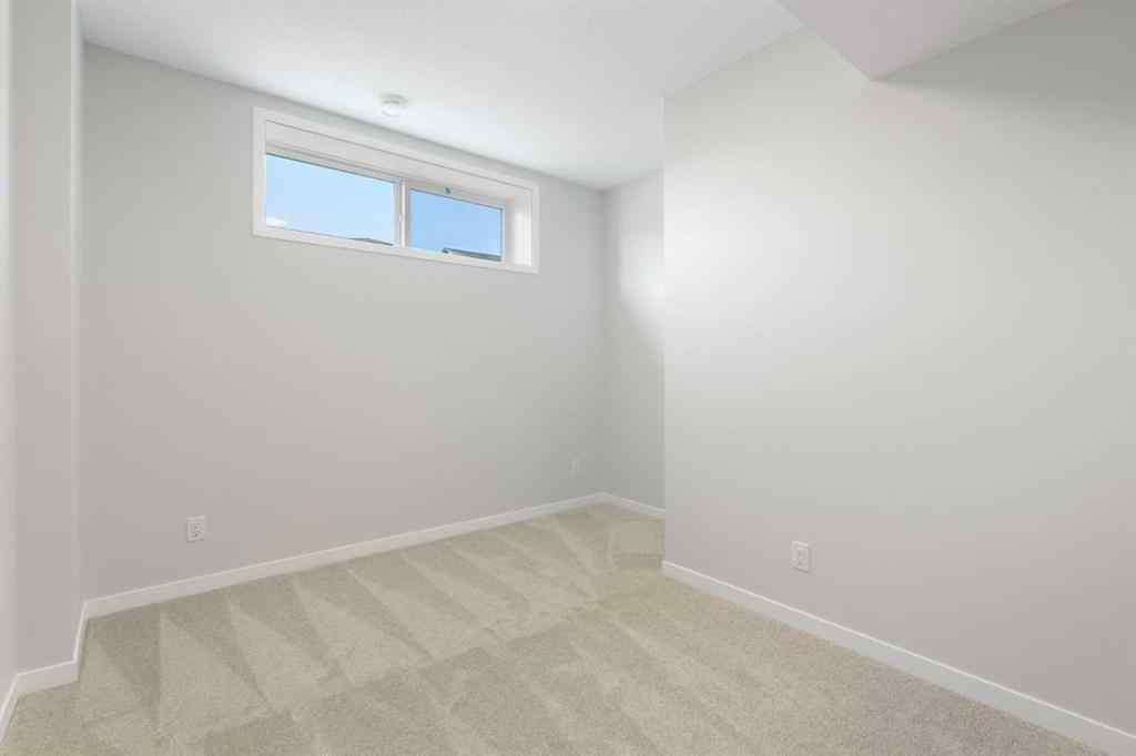 MLS® A2258333 - 552 Rowmont Boulevard NW in Haskayne Calgary, Residential