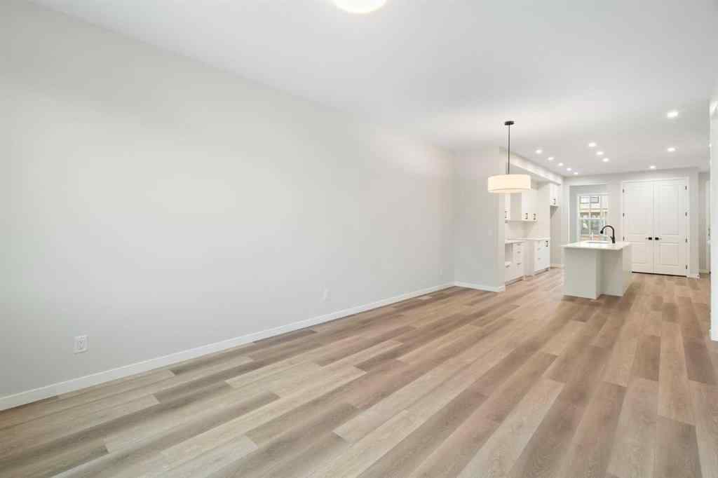 MLS® A2258333 - 552 Rowmont Boulevard NW in Haskayne Calgary, Residential