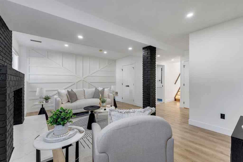 MLS® A2258338 - 268 Deersaxon Circle SE in Deer Run Calgary, Residential