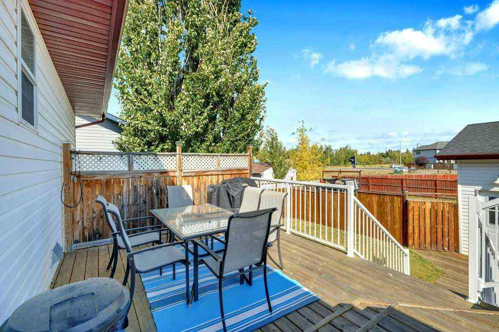 MLS® A2258340 - 66 Hallgren Drive  in Hewlett Park Sylvan Lake, Residential