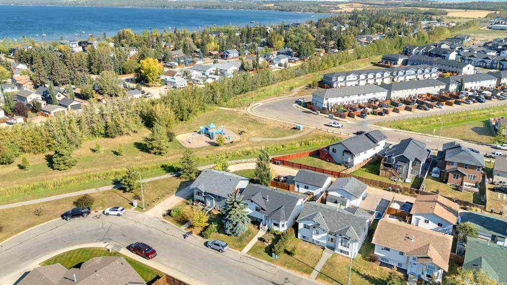 MLS® A2258340 - 66 Hallgren Drive  in Hewlett Park Sylvan Lake, Residential