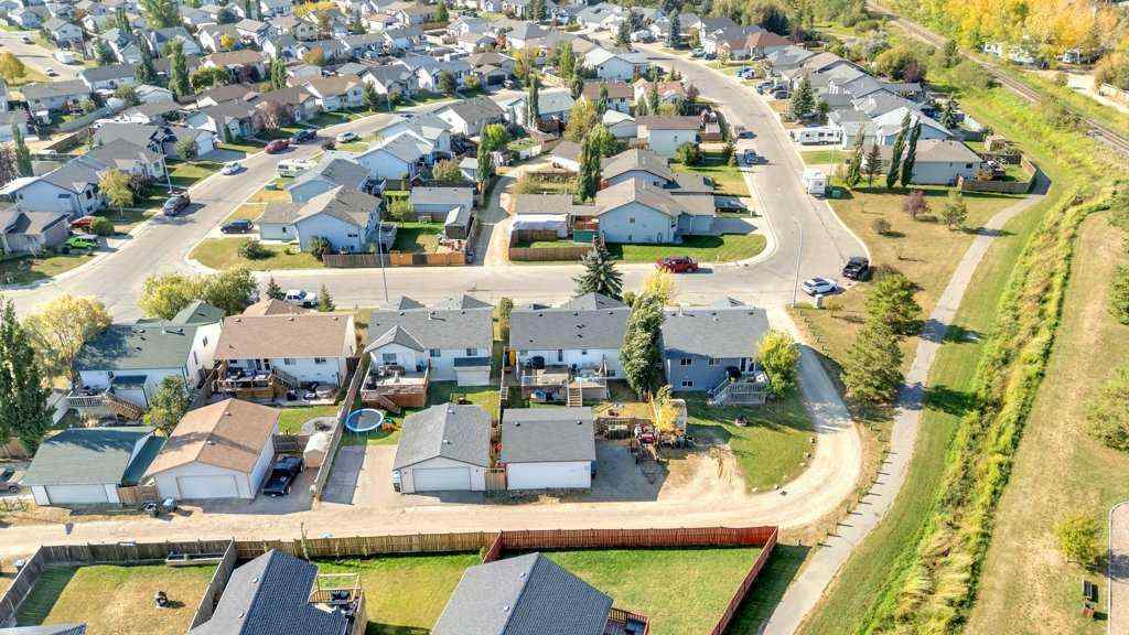 MLS® A2258340 - 66 Hallgren Drive  in Hewlett Park Sylvan Lake, Residential