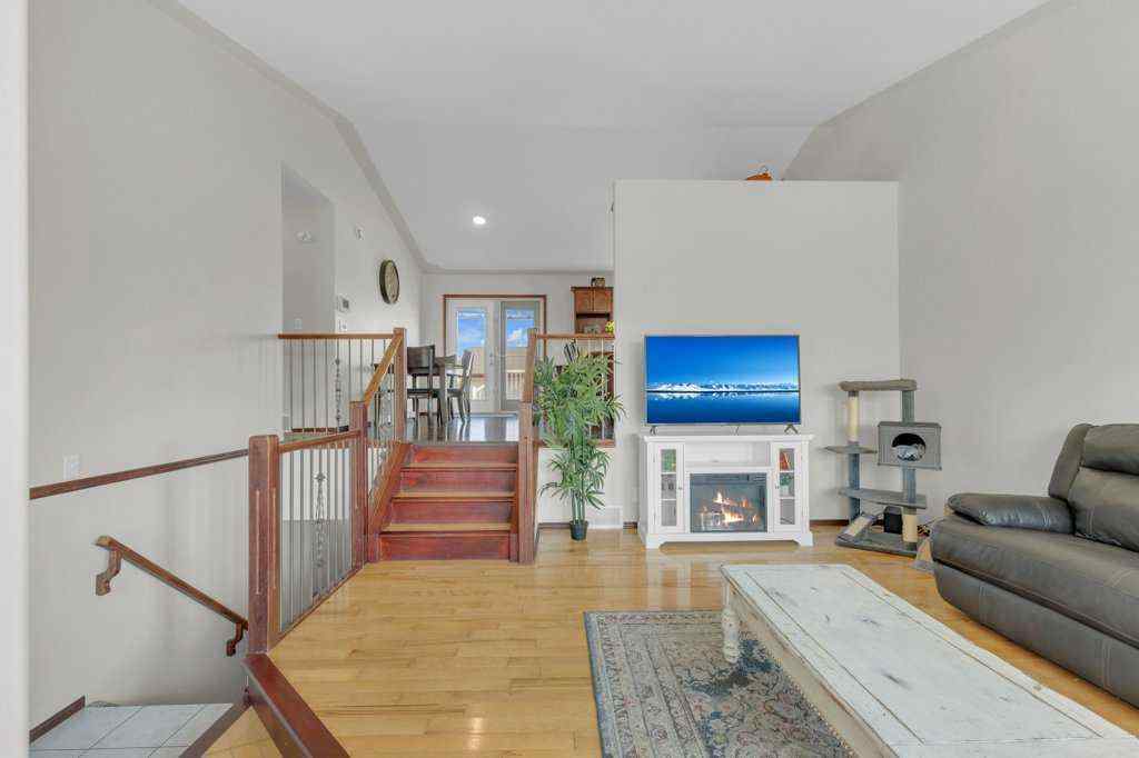 MLS® A2258340 - 66 Hallgren Drive  in Hewlett Park Sylvan Lake, Residential